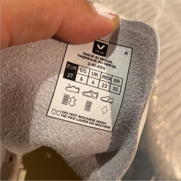 VEJA V-10 suede mesh sneakers NEW - Picture 7 of 7